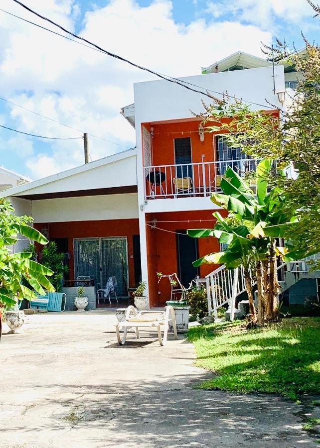 Ocean View Apartments ブリッジタウン エクステリア 写真