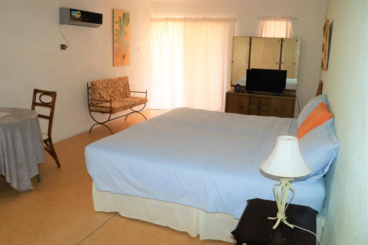 Ocean View Apartments ブリッジタウン エクステリア 写真