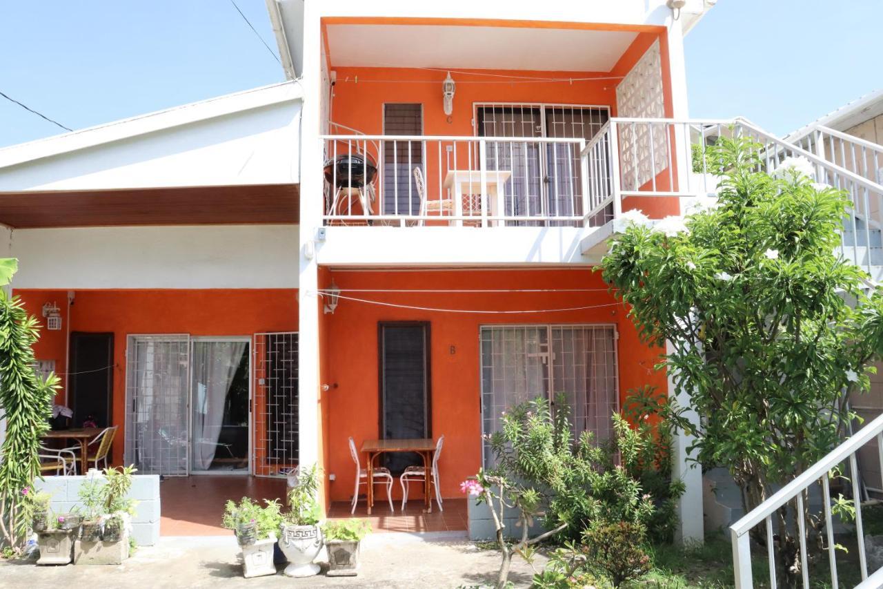 Ocean View Apartments ブリッジタウン エクステリア 写真